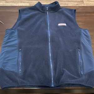 Vineyard Vines Men’s Large fleece vest